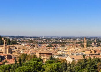 iStock 622214748 350x250