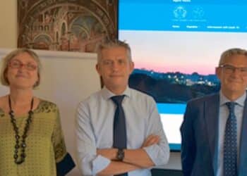 Monica Piovi, dg di Estar, il dg delle Scotte Antonio Barretta e Gianpaolo Ghisalberti per l’Innovazone dell’Aou