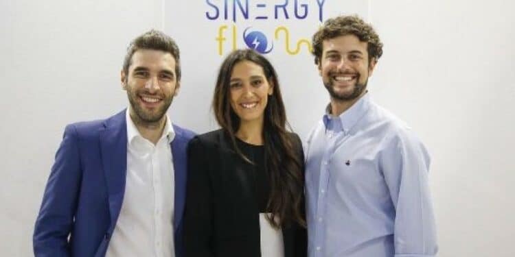 Il team Sinergy Flow: da sinistra Gabriele Panzeri (Cto), Alessandra Accogli (Ceo) e Matteo Salerno (Coo)